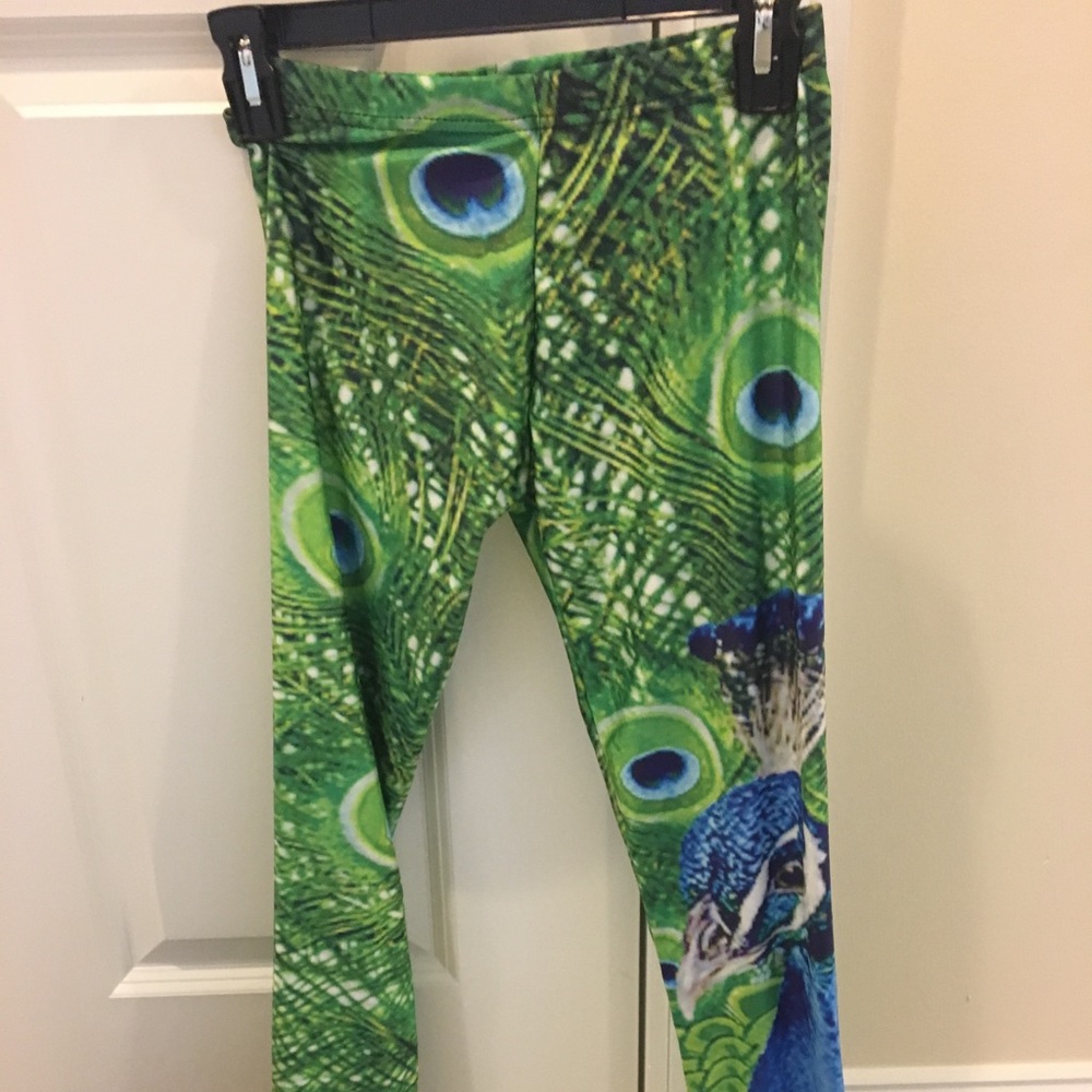 Peacock patterned leggings